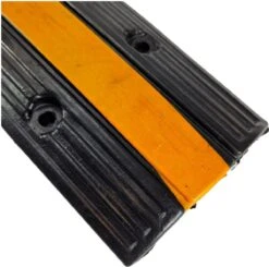 Kabeldrempel Voor Laadkabels Van Elektrische Voertuigen Kabeldrempel -Auto-Onderdelen 1200x1189