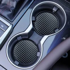 Merkloos Set Van 2 Bekerhouder Inleggers - Carbon Look - Geschikt Voor Oa. Audi, BMW, Mercedes, Skoda, Volkswagen, Kia, Volvo, Peugeot, Renault, JEEP, Mitsubishi, Opel, Honda, Toyota, Hyundai - Carbon Bekerhouders Onderzetters - Auto Accessoires 9 Merkloos Set Van 2 Bekerhouder Inleggers - Carbon Look - Geschikt Voor Oa. Audi, BMW, Mercedes, Skoda, Volkswagen, Kia, Volvo, Peugeot, Renault, JEEP, Mitsubishi, Opel, Honda, Toyota, Hyundai - Carbon Bekerhouders Onderzetters - Auto Accessoires -Auto-Onderdelen 1200x1200 1032
