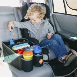 Prince Lionheart ReisOrganizer | Auto-organizer | Geïsoleerde Bekerhouders | 2 Flessenhouders | 2 Karabijnhaken - Zwart -Auto-Onderdelen 1200x1200 1054