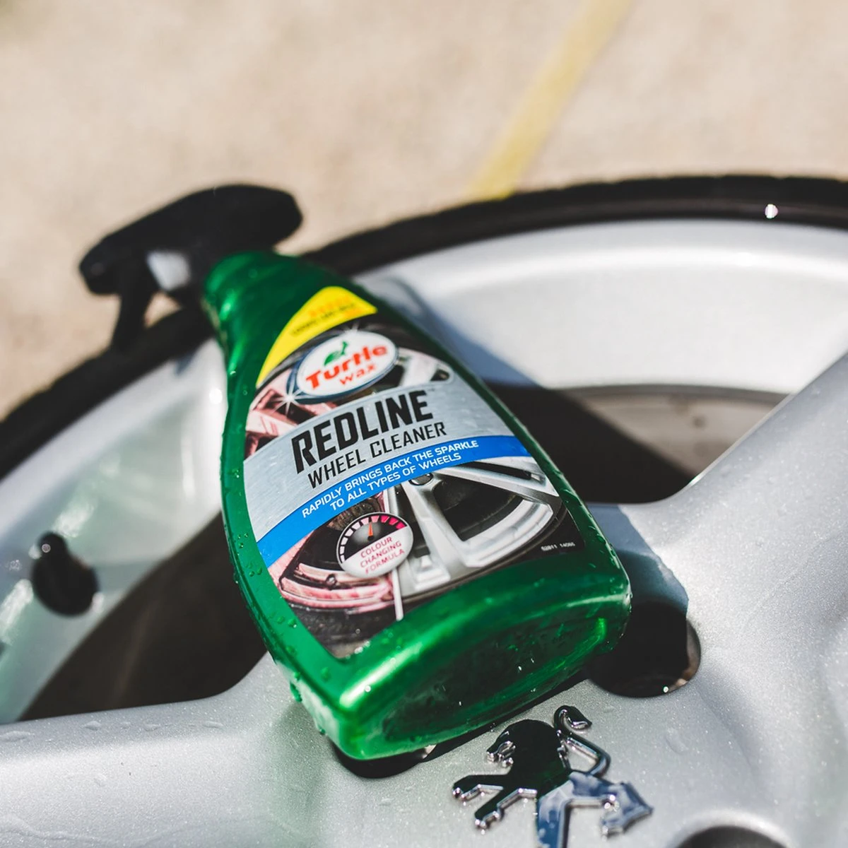 Turtle Wax 52854 Redline All Wheel Cleaner Velgenreiniger - 500ml 4 Turtle Wax 52854 Redline All Wheel Cleaner Velgenreiniger - 500ml - Afbeelding 2