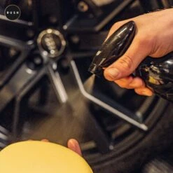 RUSH Bandenglans - Auto & Motor - Auto Wassen - Bandenzwart - Rubber Care 300ml 18 RUSH Bandenglans - Auto & Motor - Auto Wassen - Bandenzwart - Rubber Care 300ml -Auto-Onderdelen 1200x1200 476