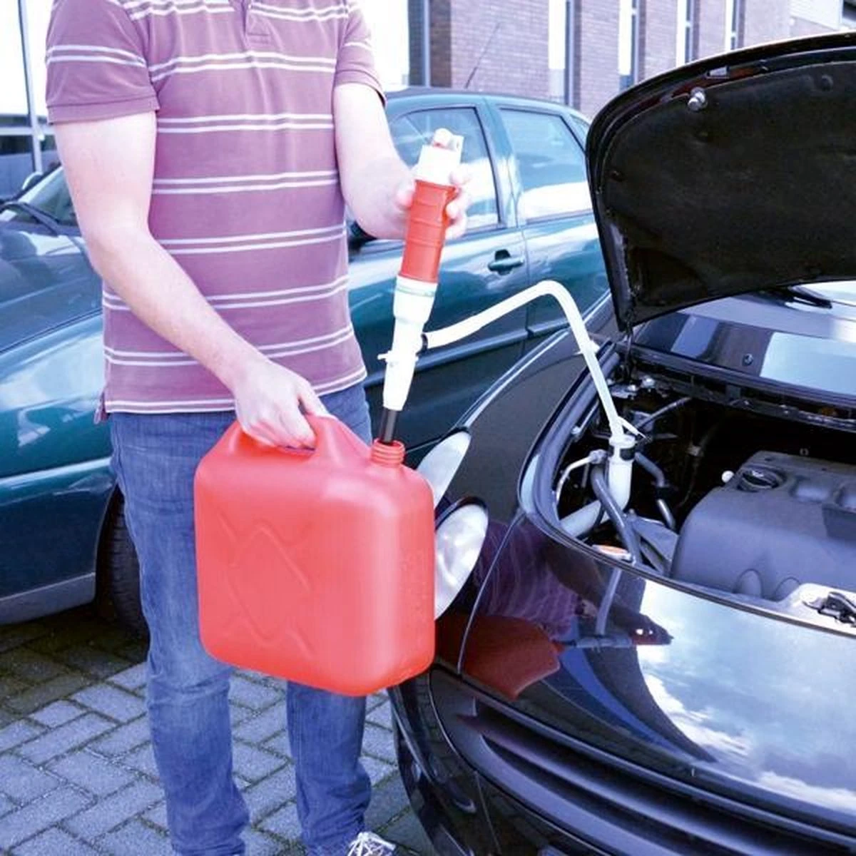 Carpoint Siphon Pomp - Brandstofpomp - Vloeistofpomp - R20 (D) Batterijen (niet Inbegrepen) 4 Carpoint Siphon Pomp - Brandstofpomp - Vloeistofpomp - R20 (D) Batterijen (niet Inbegrepen) - Afbeelding 2