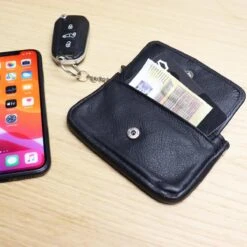 Safekeepers Sleuteletuis - Sleuteletui Met Rits - Sleuteletui Dames En Heren - 2 Stuks - Zwart En Kroko Bruin -Auto-Onderdelen 1200x1200 898