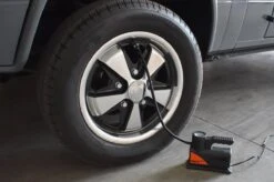 Autobanden Reparatieset: 1x 12V Boutpistool + 1x 357 - Tubeless Bandenreparatieset + 1x Pump'in Compact -Auto-Onderdelen 1200x799 37