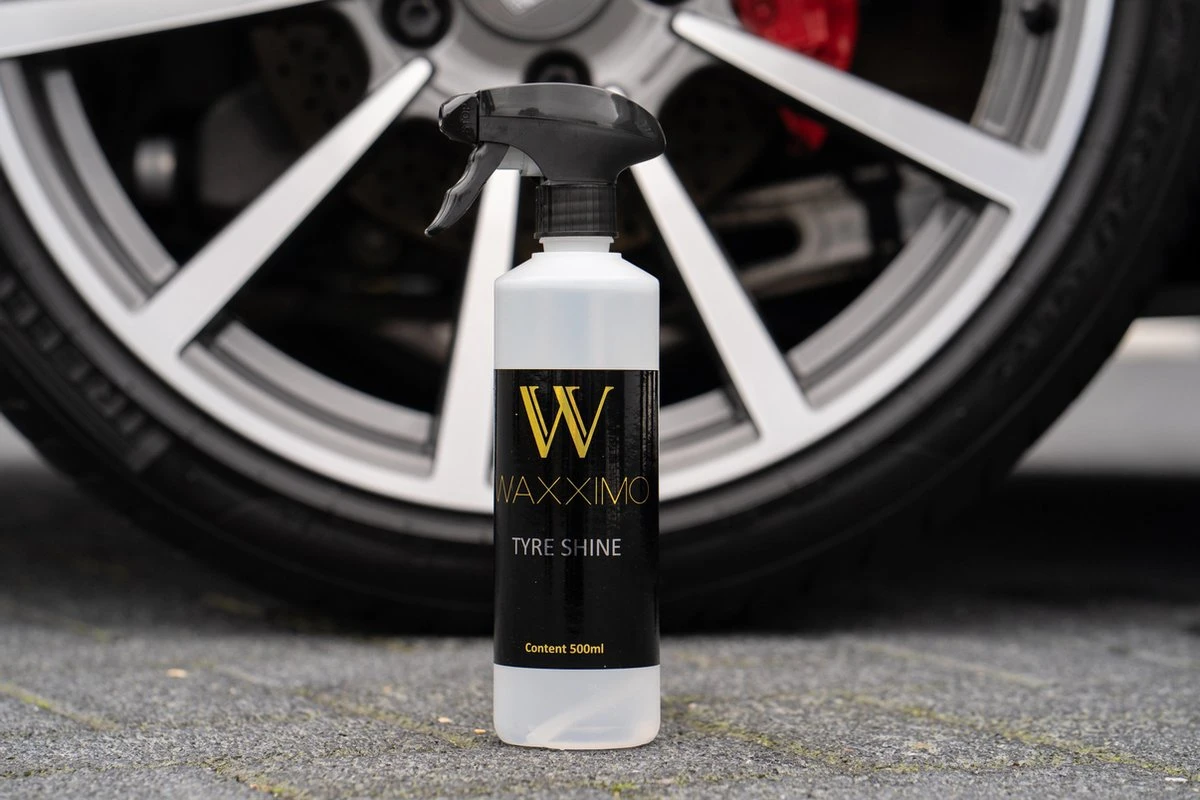Waxximo Tyre Shine Inclusief Gratis Vinly Spons - Bandenglans - Bandenzwart - Tyre Shine - Banden Spray - Bumperglans - Verweert Kunststof Weer Diep Zwart 5 Waxximo Tyre Shine Inclusief Gratis Vinly Spons - Bandenglans - Bandenzwart - Tyre Shine - Banden Spray - Bumperglans - Verweert Kunststof Weer Diep Zwart - Afbeelding 3