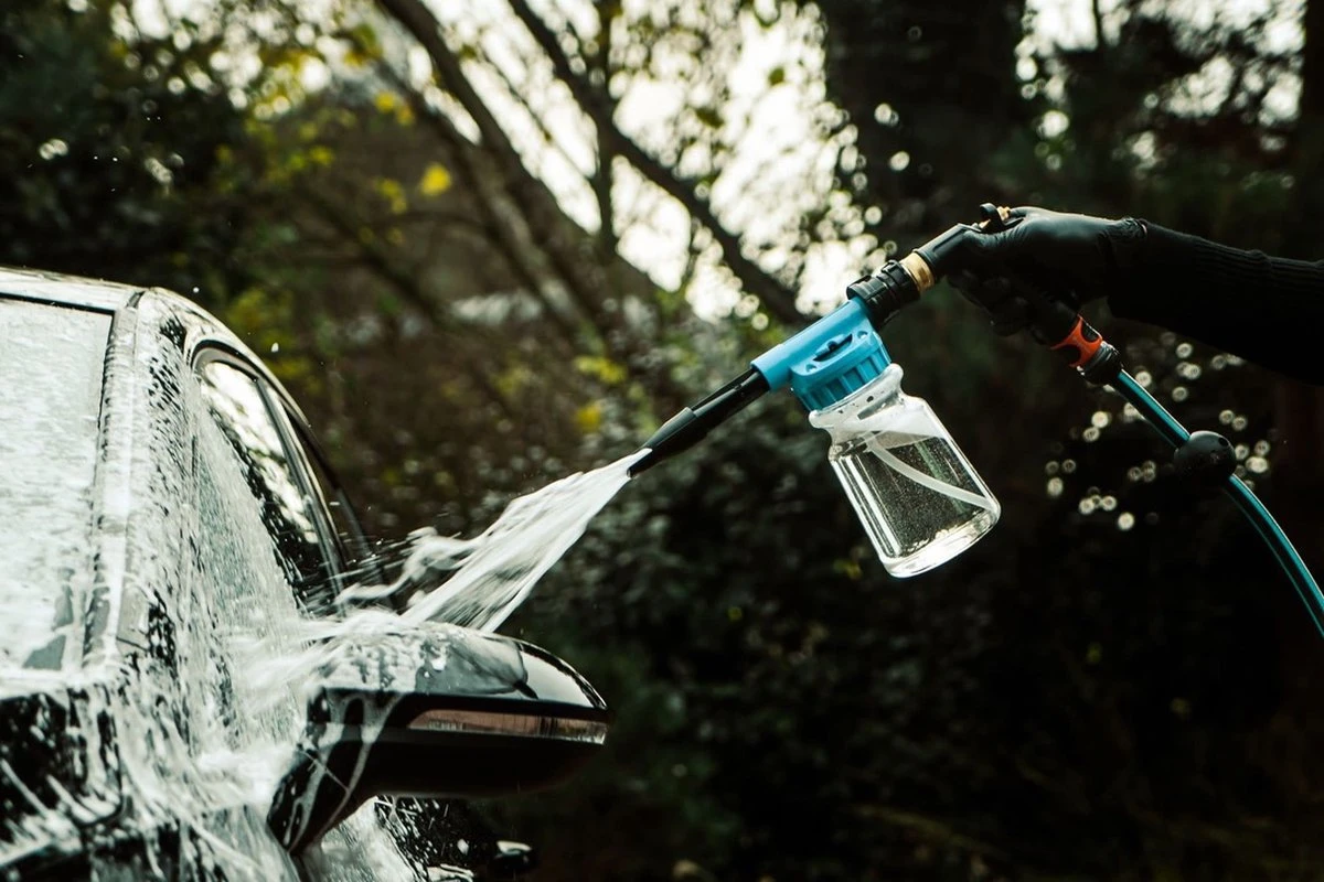 Auto Poets - Foam Gun - Tuinslang - Gratis Detail Brush - 3 In 1 - Auto Wassen - Auto Accessoires - Wasstraat - Schuimapparaat Voor Tuinslang - Snow Foam 8 Auto Poets - Foam Gun - Tuinslang - Gratis Detail Brush - 3 In 1 - Auto Wassen - Auto Accessoires - Wasstraat - Schuimapparaat Voor Tuinslang - Snow Foam - Afbeelding 6