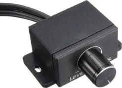 Merkloos Universal Car Audio Amplifier Bass RCA Level Remote Volume Control Knob LC-1 8 Merkloos Universal Car Audio Amplifier Bass RCA Level Remote Volume Control Knob LC-1 -Auto-Onderdelen 1200x867 1