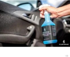 Interieur Reiniger Clenano 1 Liter - Voor Het Hele Interieur – Reinigt – Ontvet – Streep Loos - Nano Resultaat – Verwijdert Tot Zeer Hardnekkig Vuil – Fris Geparfumeerd – Multifunctioneel – Antibacterieel - Veilig Op Alle Materialen - Residuvrij -Auto-Onderdelen 1200x979 4