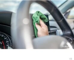 Interieur Reiniger Clenano 1 Liter - Voor Het Hele Interieur – Reinigt – Ontvet – Streep Loos - Nano Resultaat – Verwijdert Tot Zeer Hardnekkig Vuil – Fris Geparfumeerd – Multifunctioneel – Antibacterieel - Veilig Op Alle Materialen - Residuvrij -Auto-Onderdelen 1200x982 5