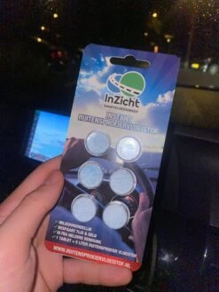 Ruitensproeiervloeistof 6 Inzicht Tabletten In Blister | Methanol Vrij | Maakt 30 Liter Ruitenwisservloeistof | Screenwash Tabletten Zijn Nieuw En Ook Nog Eens Heel Milieuvriendelijk In Gebruik | Bestel Meer Blister Verpakking En Pak Je Korting! -Auto-Onderdelen 900x1200 10