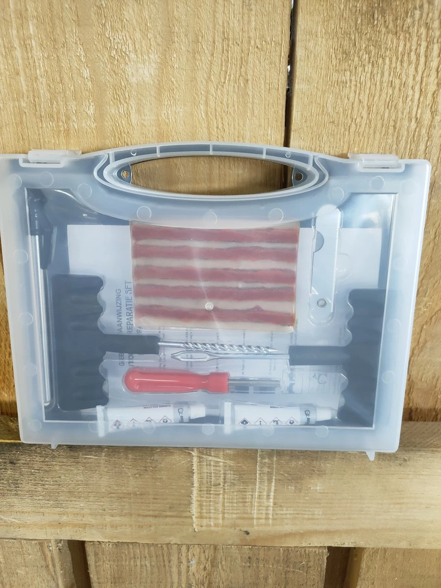 Bandenreparatieset 28 Delig - Banden - Reparatieset Voor Banden - Veter - Autoband - Vakantie. 3 Bandenreparatieset 28 Delig - Banden - Reparatieset Voor Banden - Veter - Autoband - Vakantie.